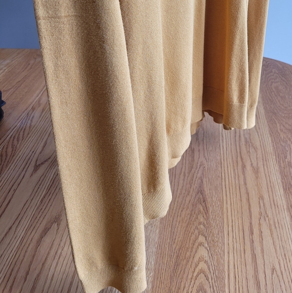 Simons, Le 31 brand, NWOT gold breathable turtleneck. Viscose and nylon. US XL - Picture 5 of 11